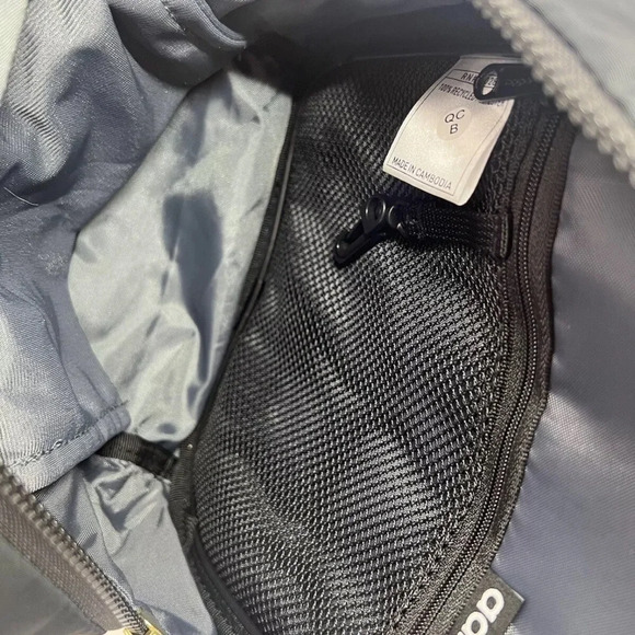 Adidas Mini Backpack Purse Black Gold Linear Logo Travel Bag School Sporty EUC - Picture 12 of 13